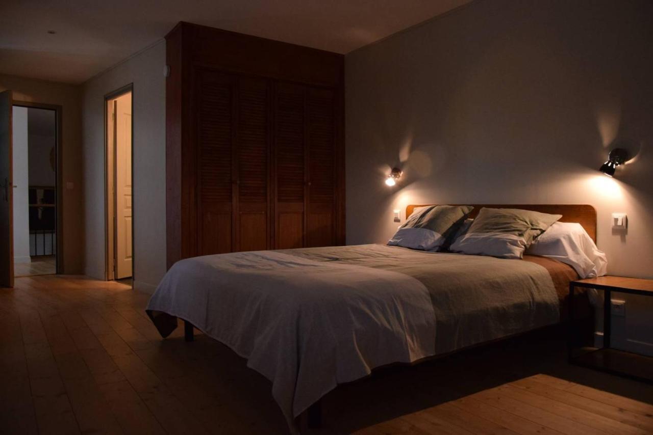 De L'Autre Cote Bed & Breakfast Garlin Dış mekan fotoğraf