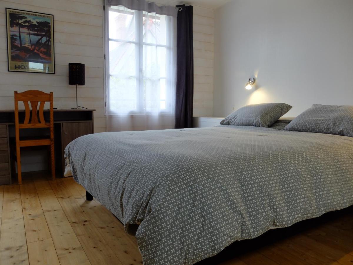De L'Autre Cote Bed & Breakfast Garlin Dış mekan fotoğraf